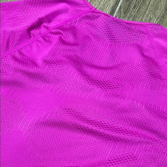 Nike Pro Dri-FIT Cropped Top – Fire Pink with Logo Band – Women’s‎ Small - Picture 12 of 15